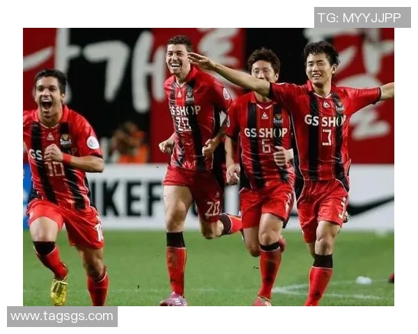 光州足球队迎战全北现代队争夺联赛冠军荣耀的激烈对决